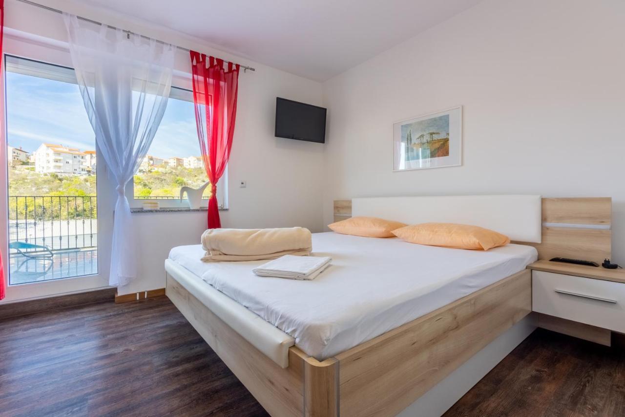 Rimac Apartment And Rooms Нови-Винодолски Экстерьер фото